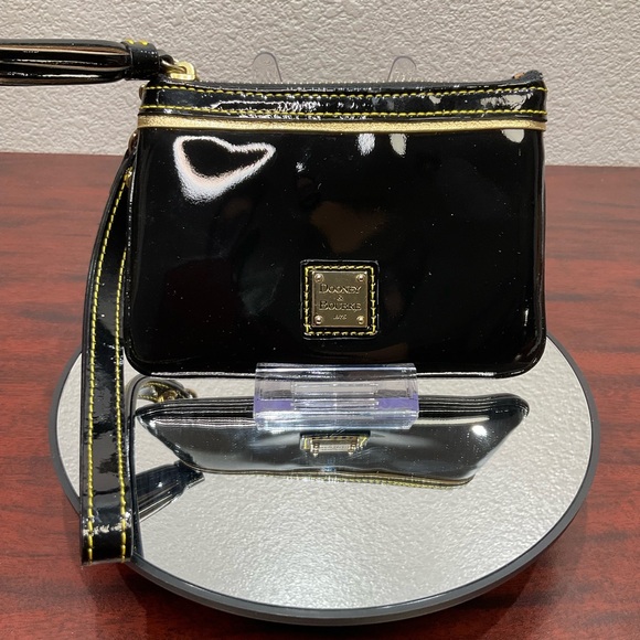 Dooney & Bourke‎ Florentine Black Patent Leather Wristlet, Keychain Pouch - Picture 1 of 7